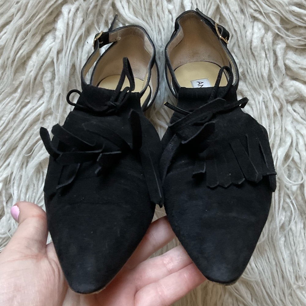 Anne Klein Vintage Black Suede Leather Fringe Tassel Pointed Toe Heels Size 7N - Picture 4 of 11